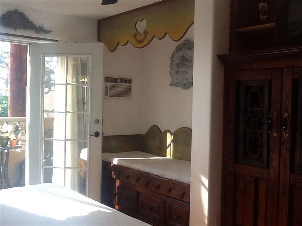 Secret Garden Inn Del Mar Bagian luar foto